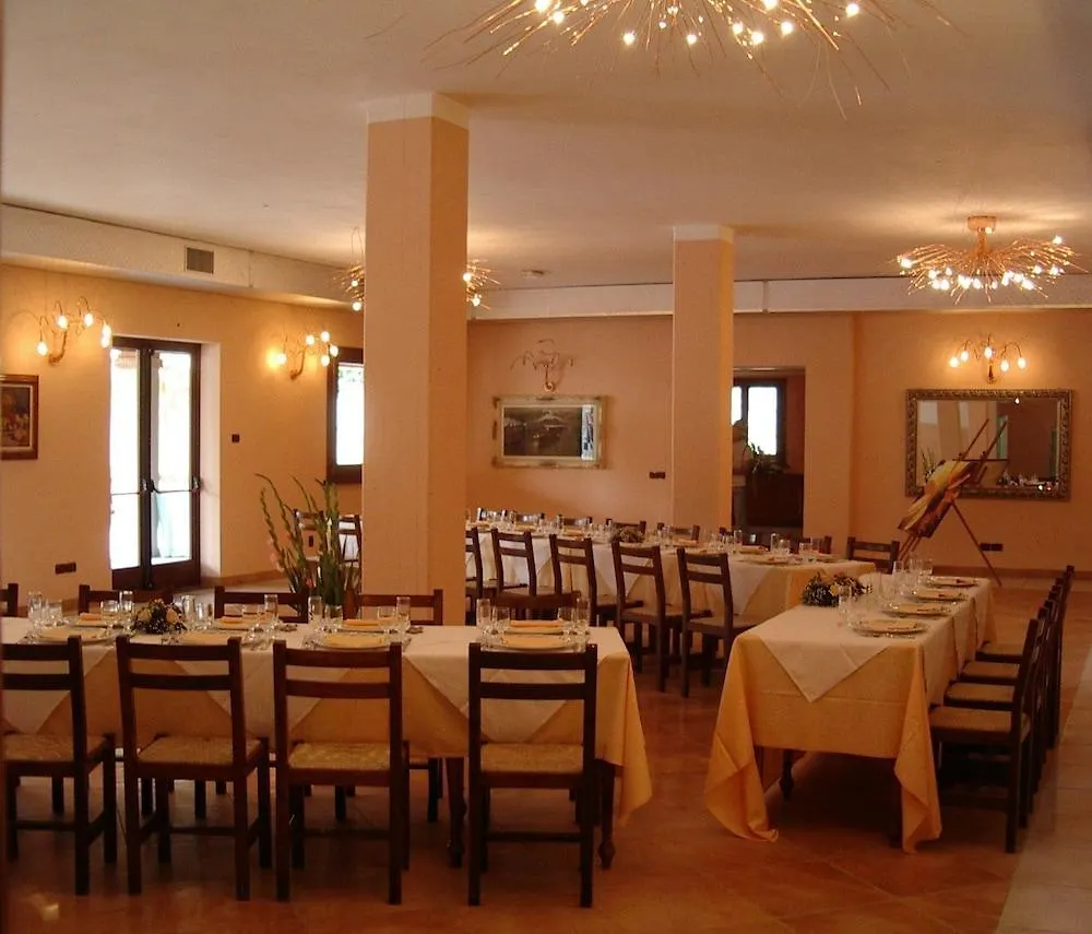 Hotel Lago Verde Serravalle Pistoiese 3*,