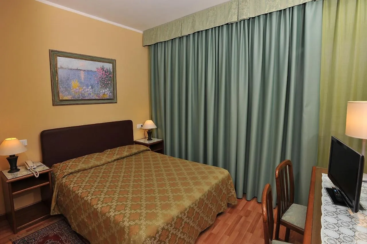 Hotel Lago Verde Serravalle Pistoiese