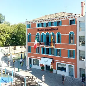 navštívit hotel